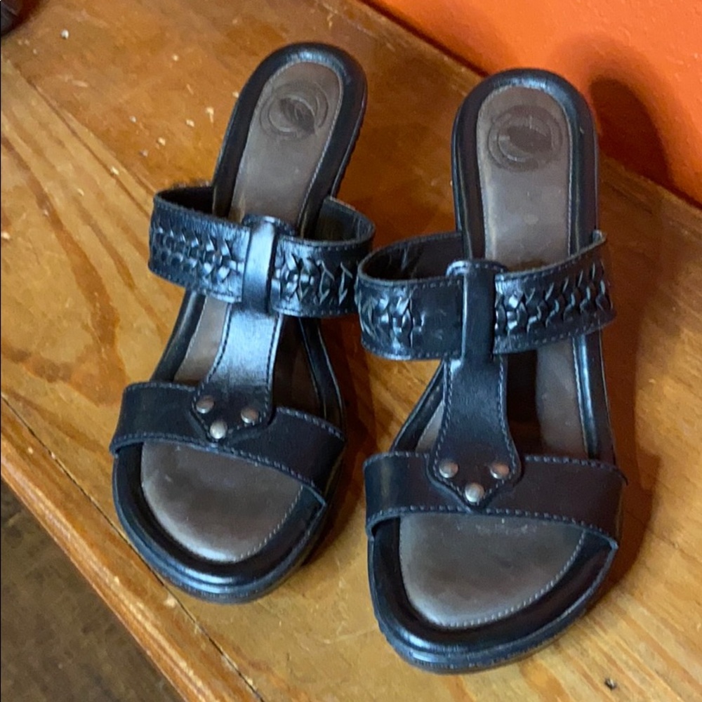 Nature Nurture Black sandals slide on size 7.5